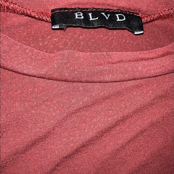 Feminist Tunic 3/4 Sleeve Graphic Tee 2X-3X- - Picture 8 of 8